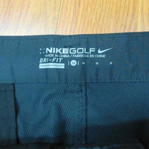 NIKE GOLF TOUR PERFORMANCE REGULAR FIT CARGO SHORTS BLACK Sz 36 - Picture 2 of 3